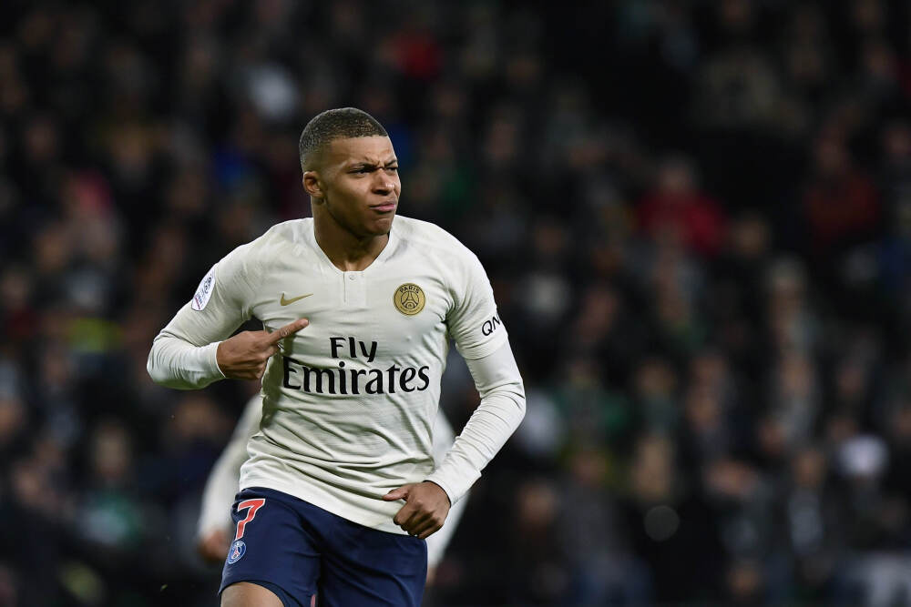 但斌最新投资“家底”曝光：谷歌仓位超过英伟达，美股体量逼近100亿